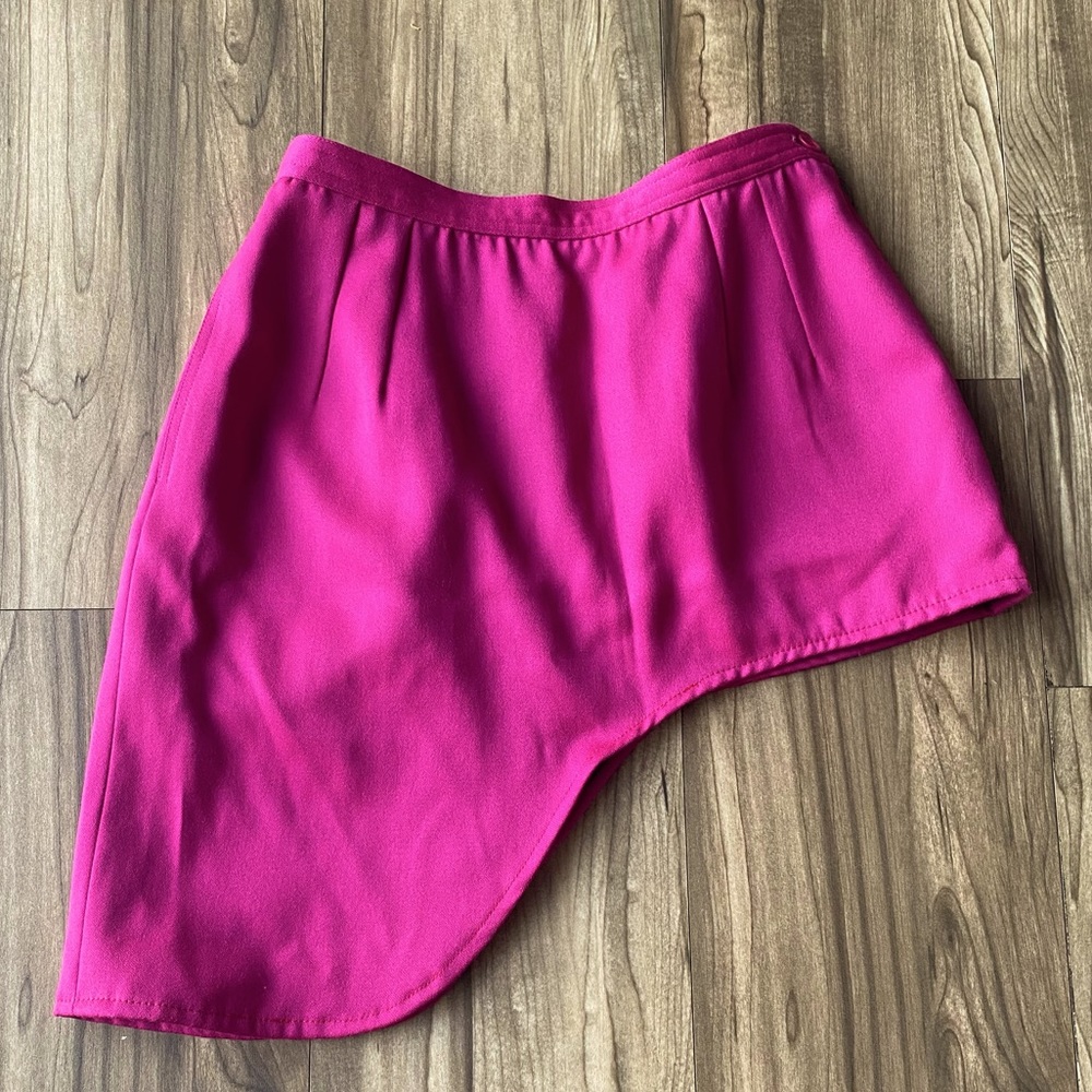 Valentino High Fashion Skirt